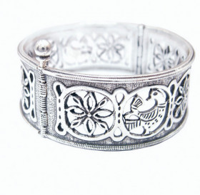 Welt bracelet "Flowering garden"
