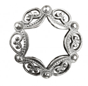 Openwork Western European ring-shaped brooch
