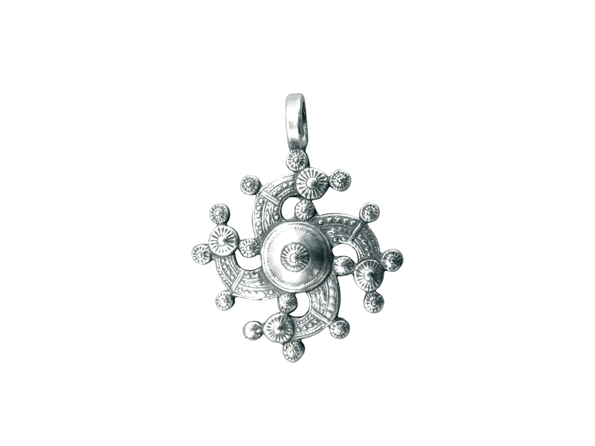 Scandinavian pendant