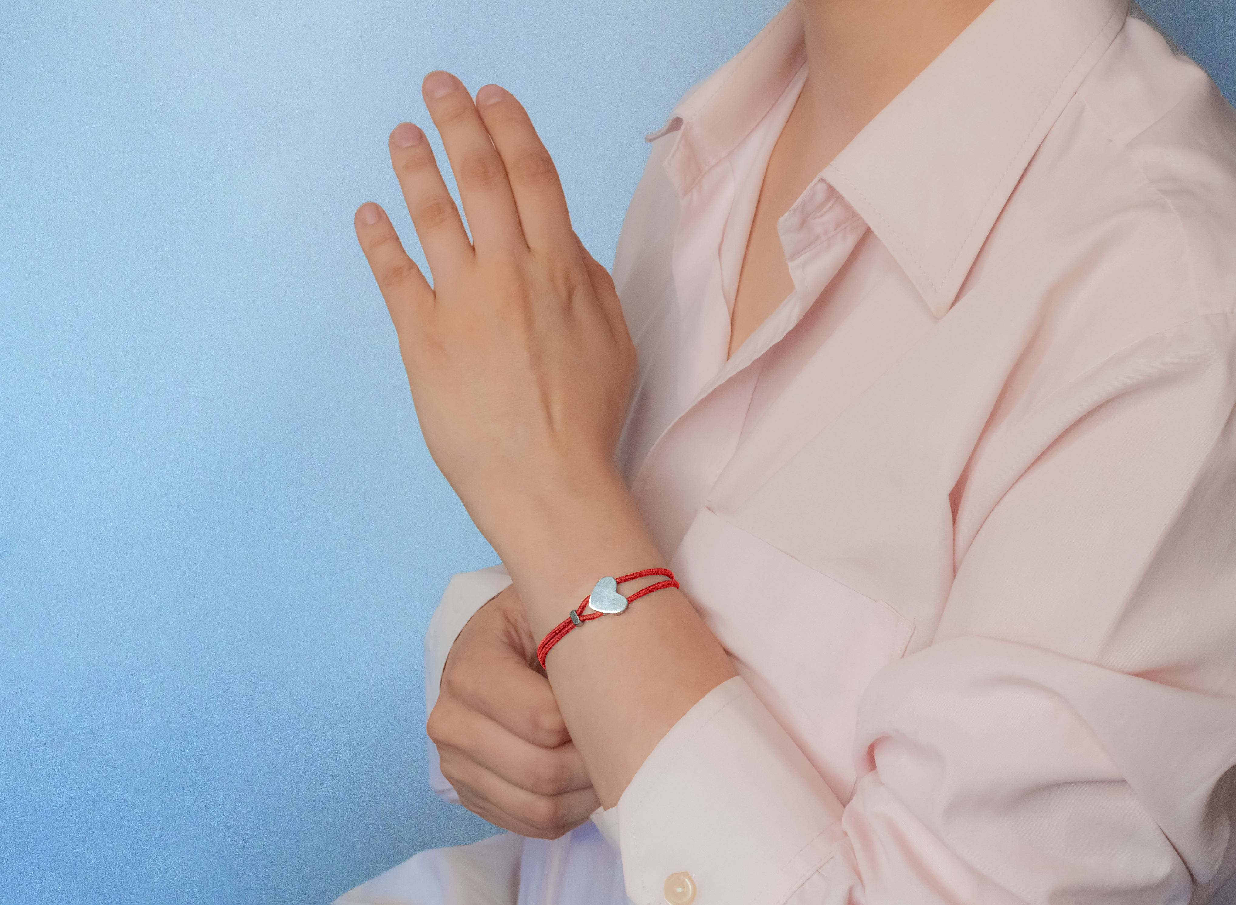 Браслет-шнурок "Сердце"